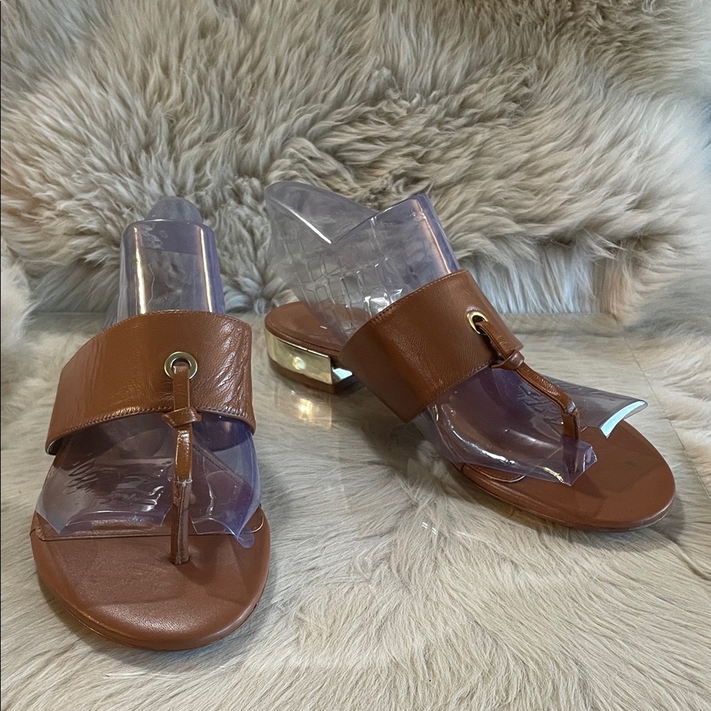 Elegant Brown Leather Women's Sandals